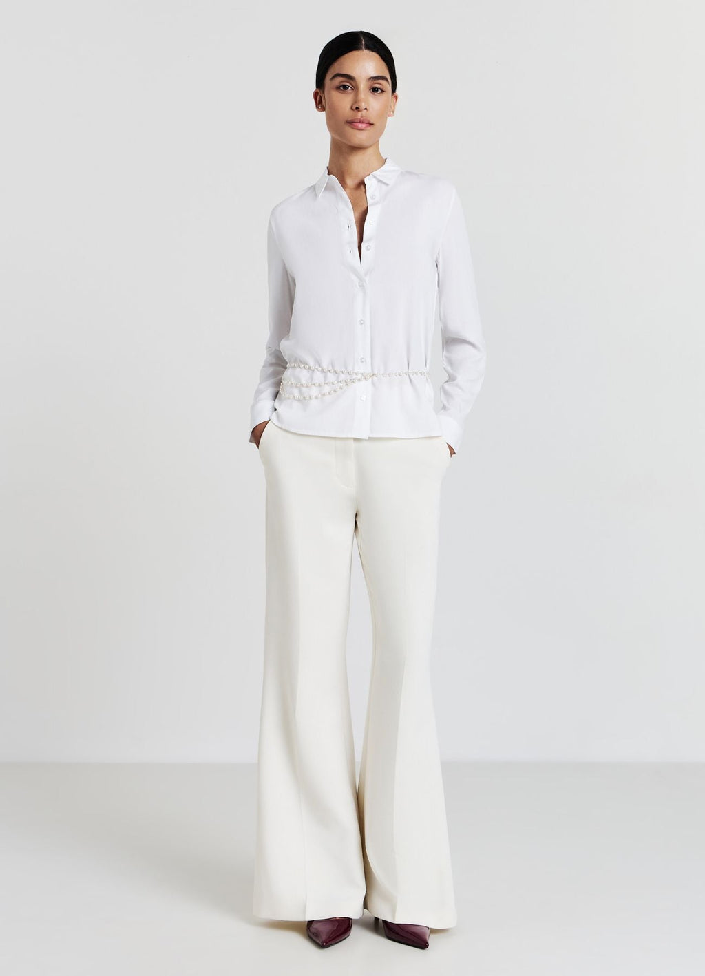 Chemise classique unie au design élégant