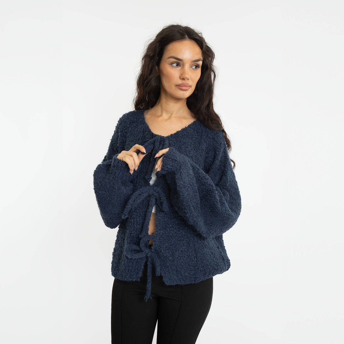 Cardigan oversize en bouclé avec liens à nouer