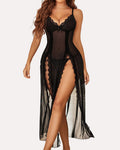 Ensemble de pyjama sexy en dentelle et mesh transparent avec bretelles, fentes longues et culotte assortie