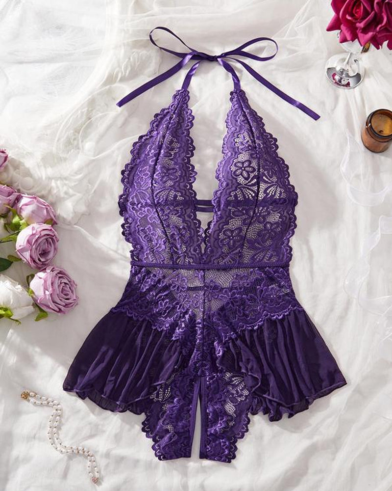 Pyjama une pièce sexy en dentelle ajourée, avec bretelles, transparent et entrejambe ouvert