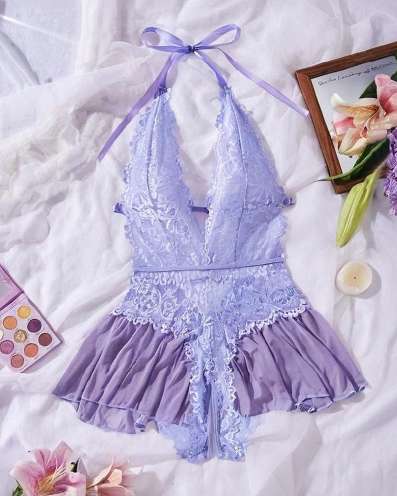 Pyjama une pièce sexy en dentelle ajourée, avec bretelles, transparent et entrejambe ouvert