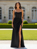 Robe de bal noire fourreau bustier fendue, longueur au sol