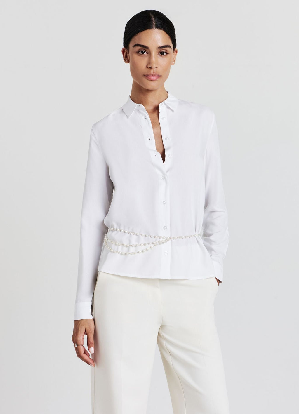 Chemise classique unie au design élégant