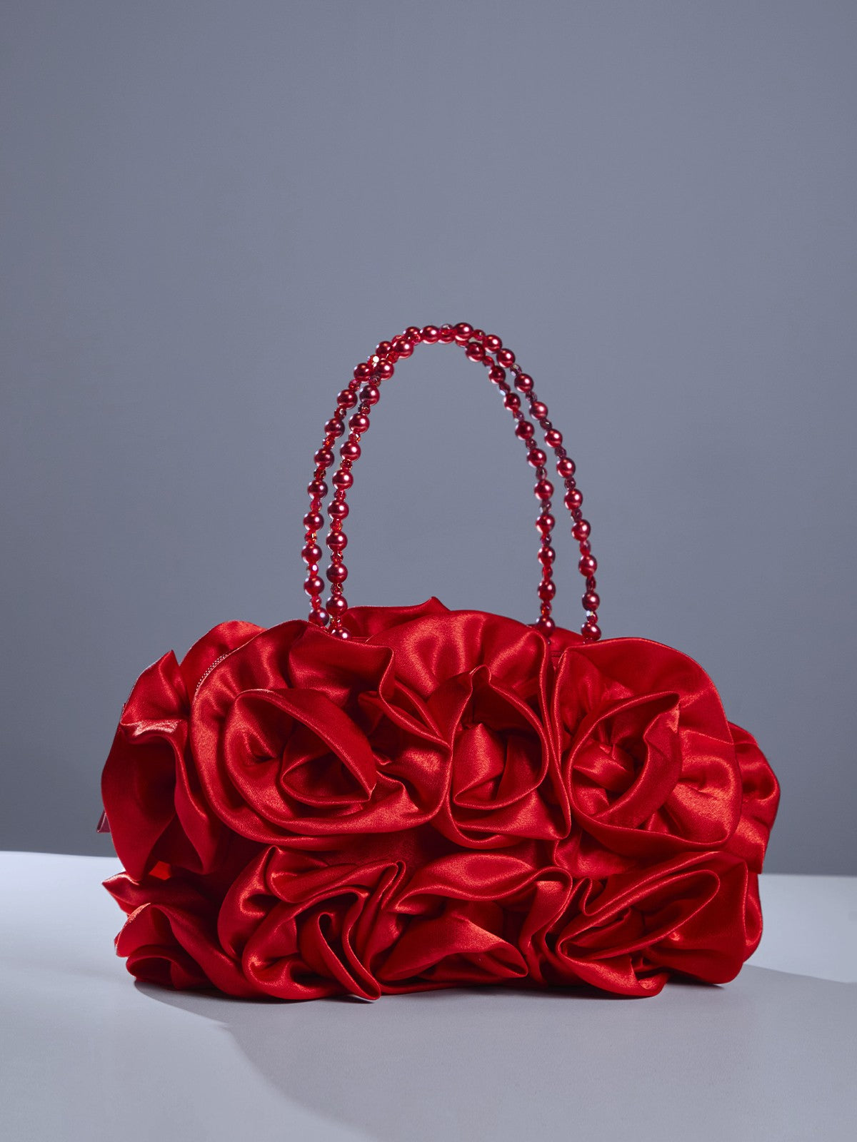 Sac Adahy à fleur en satin rouge