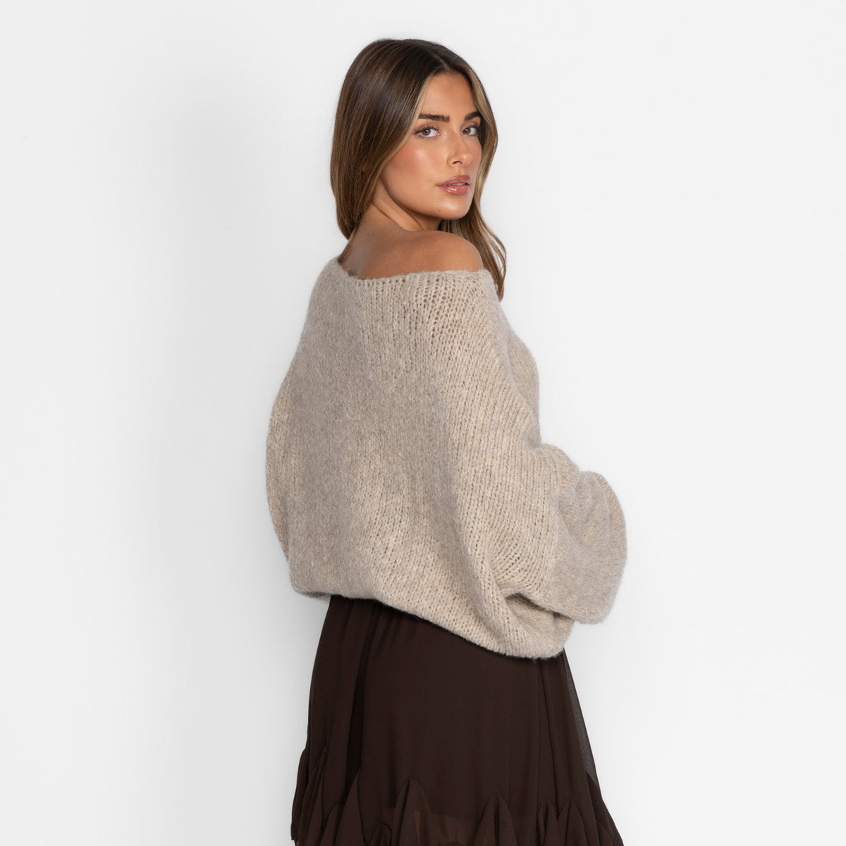 Pull décontracté à épaules dénudées
