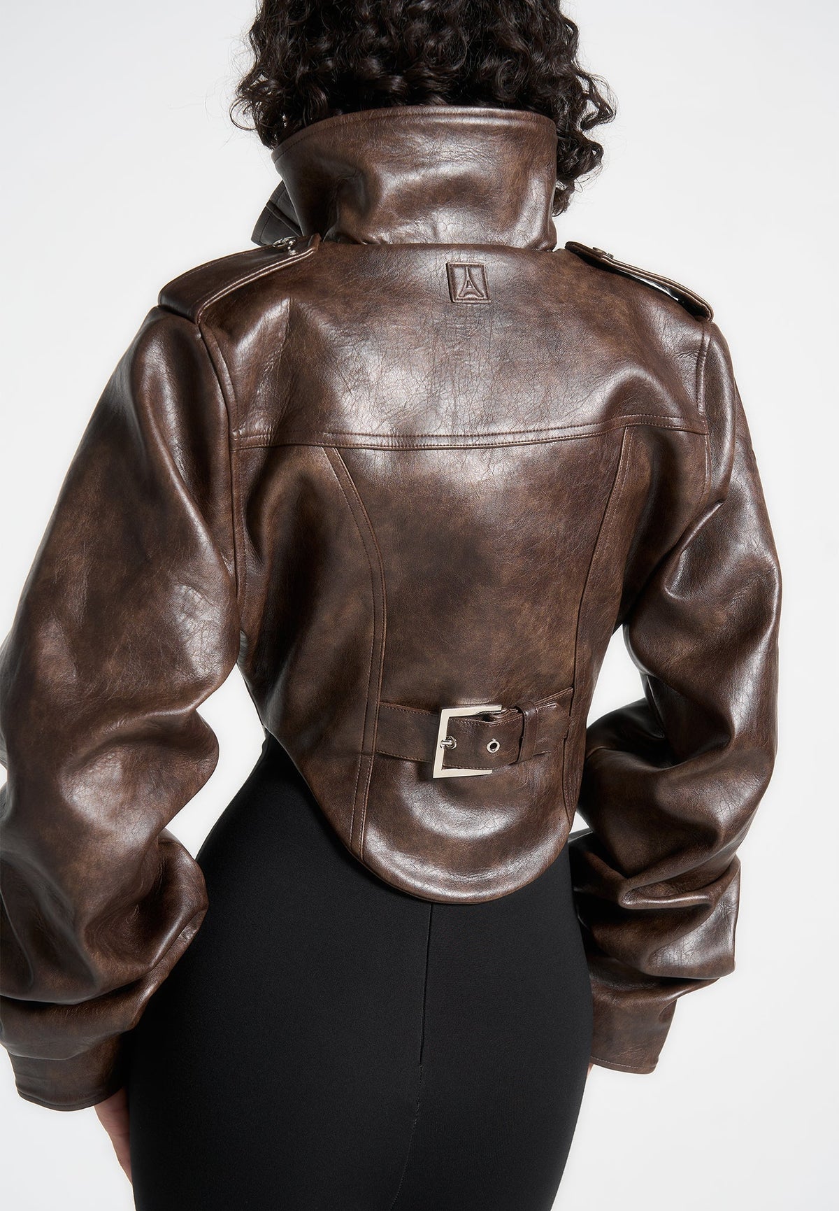 Veste corset vintage Solange en cuir marron avec manches fixées