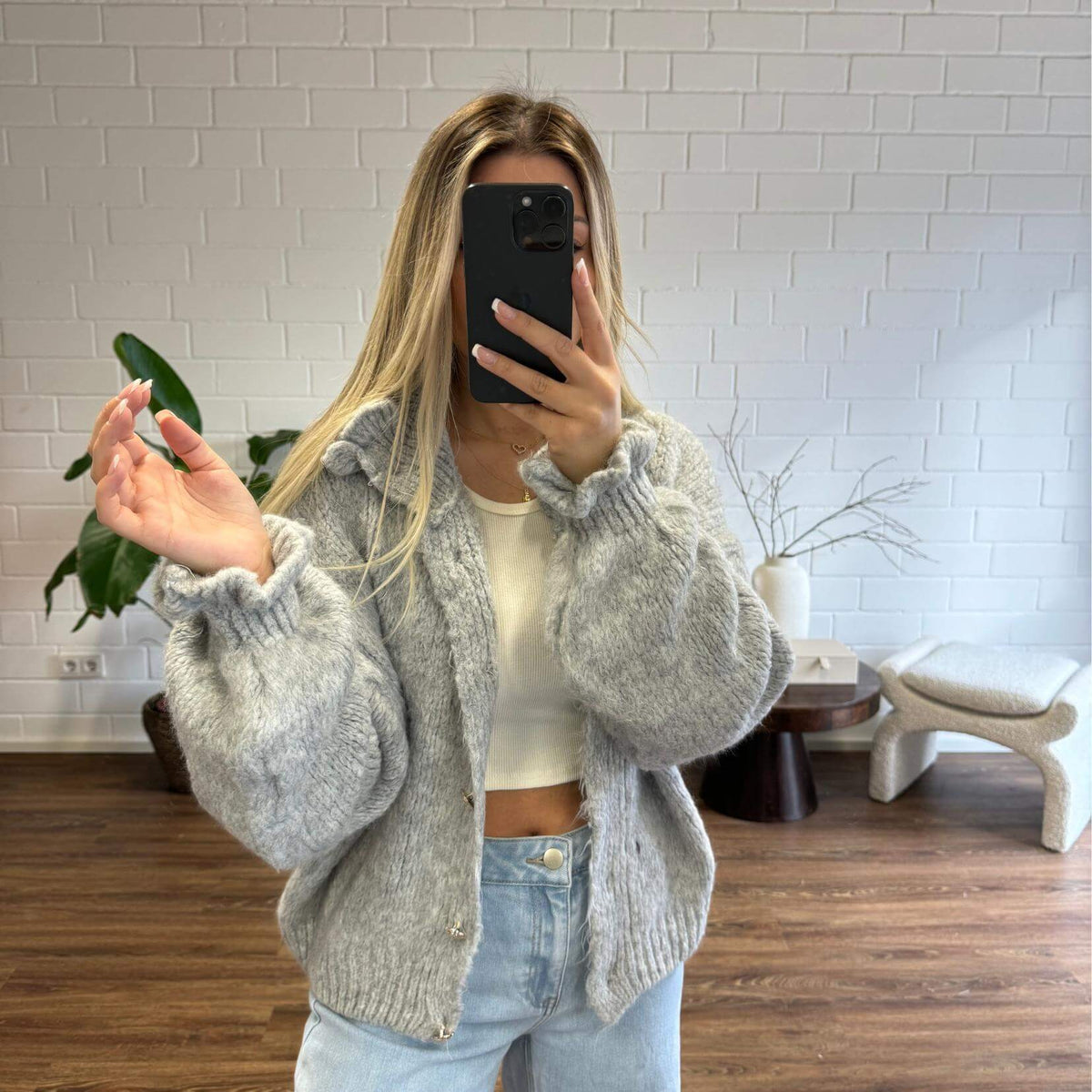 Cardigan Tulip