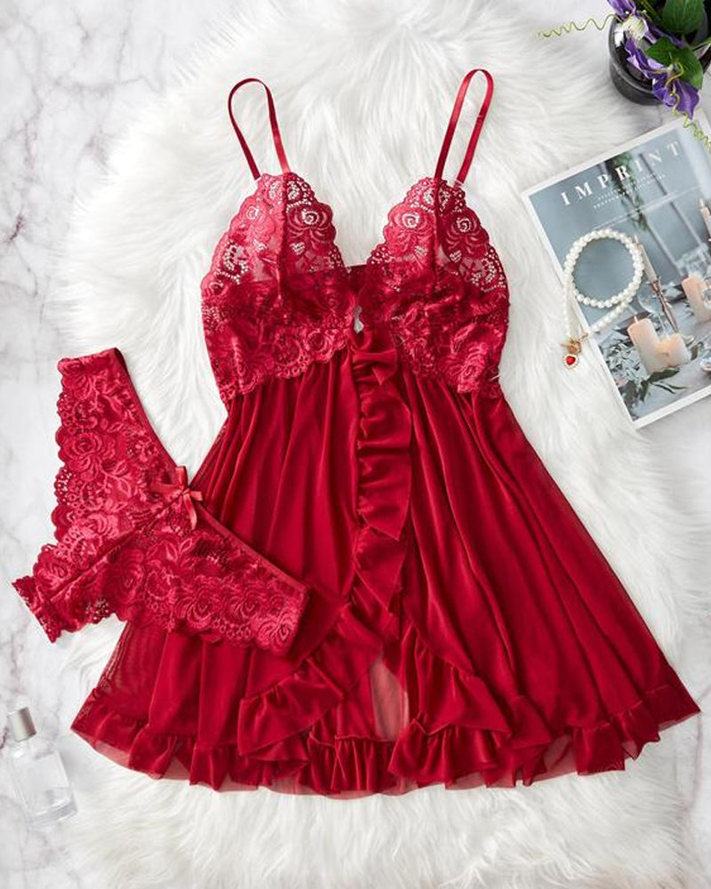 Ensemble nuit sexy en dentelle avec volants et jarretelles pour femme (chemise de nuit et culotte)