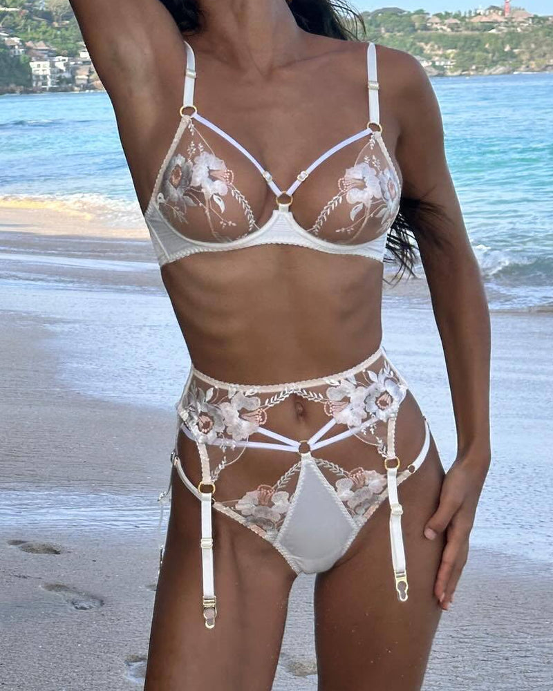 Ensemble de lingerie sexy en maille transparente brodée de motifs floraux