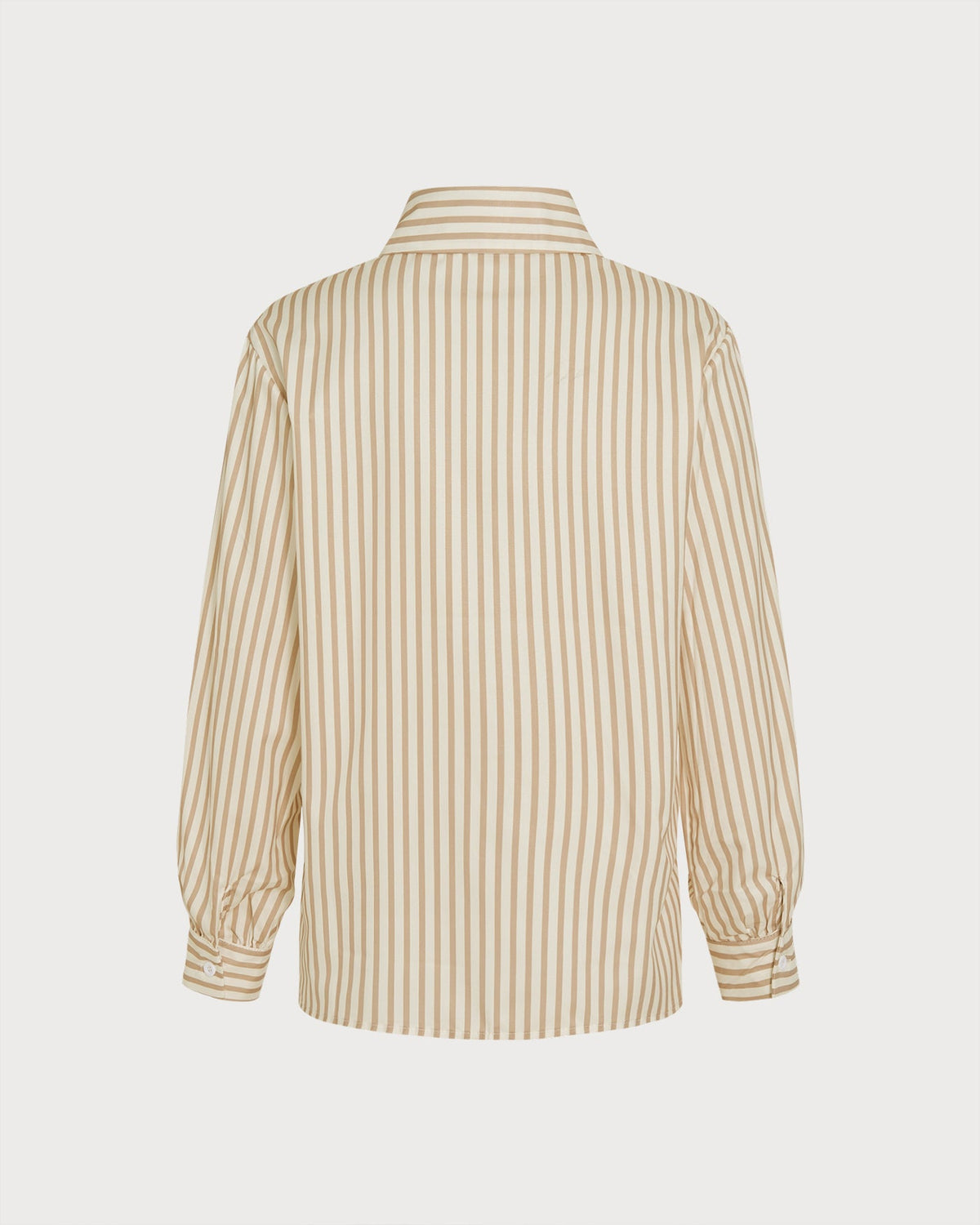 Chemise rayée couleur abricot à col et boutons